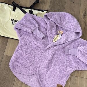 NWT Nordic Beach Soft Lilac Body Wrap